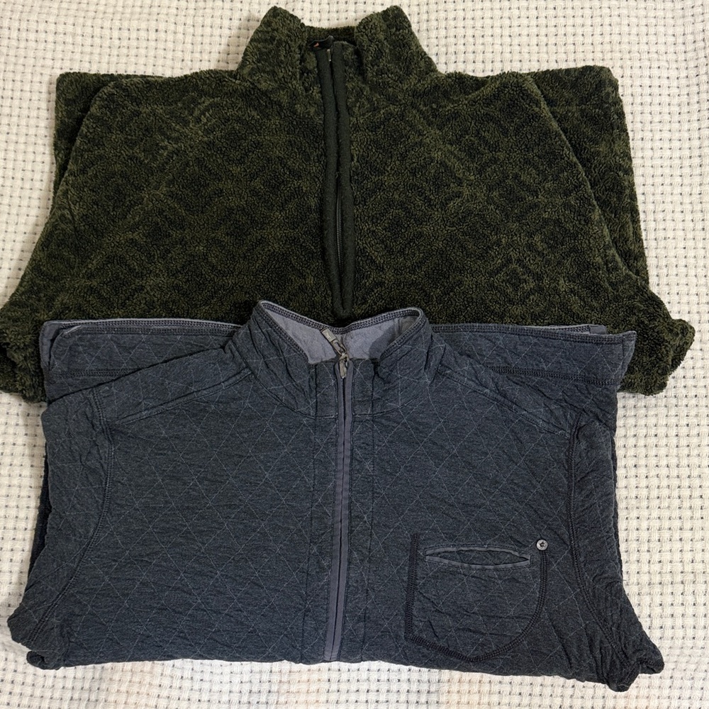 Sweaters - image 1